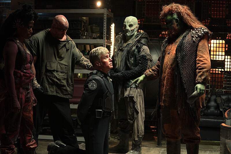 Pike and Space Pirates Scene Star Trek Strange New Worlds