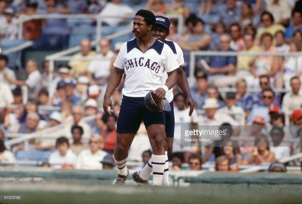 Ralph Garr wearing White Sox shorts uniform at first base in 1976