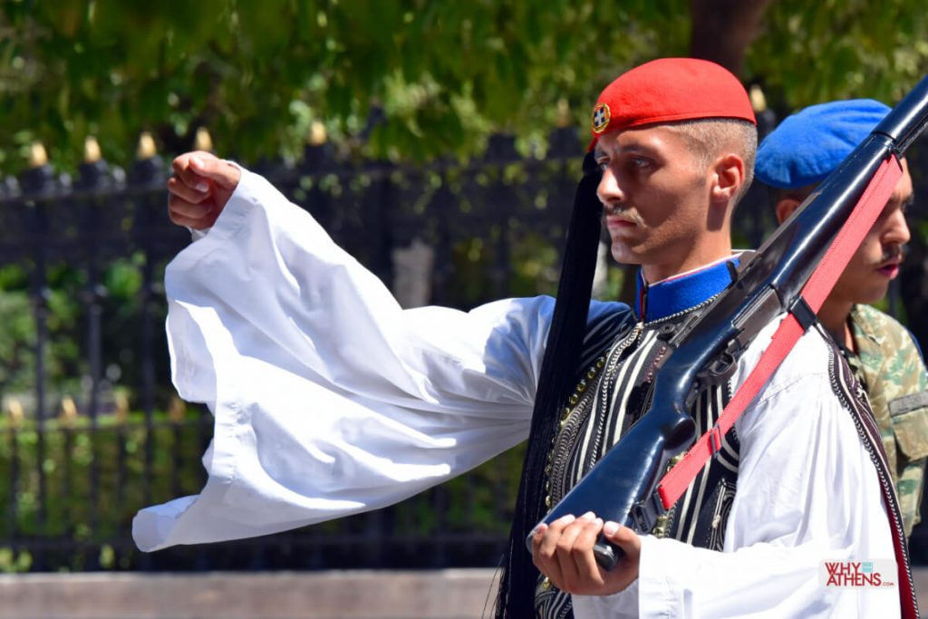 Evzones Uniform Ypodetes Greek Soldier